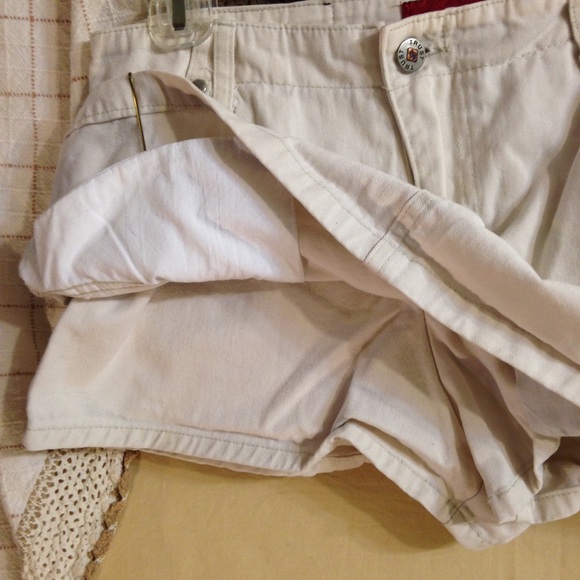 Skort - Picture 2 of 2